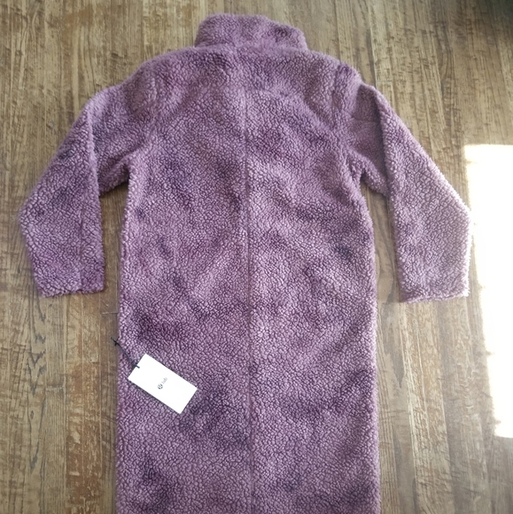 Lululemon LAB Textured Fleece Coat - Picture 11 of 16